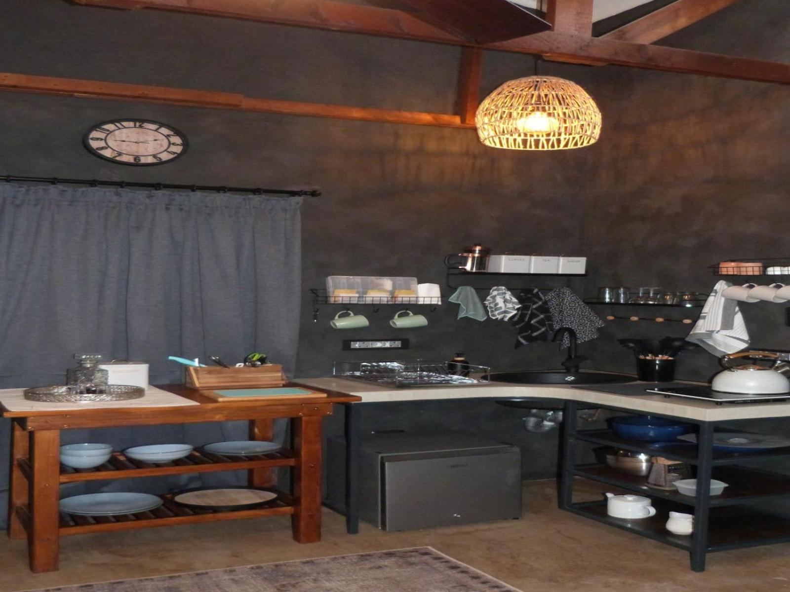 Hannah'S Haven Studio Deluxe - No Loadshedding Appartement Beaufort Wes Buitenkant foto