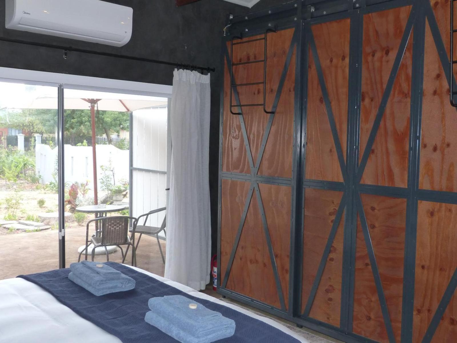 Hannah'S Haven Studio Deluxe - No Loadshedding Appartement Beaufort Wes Buitenkant foto