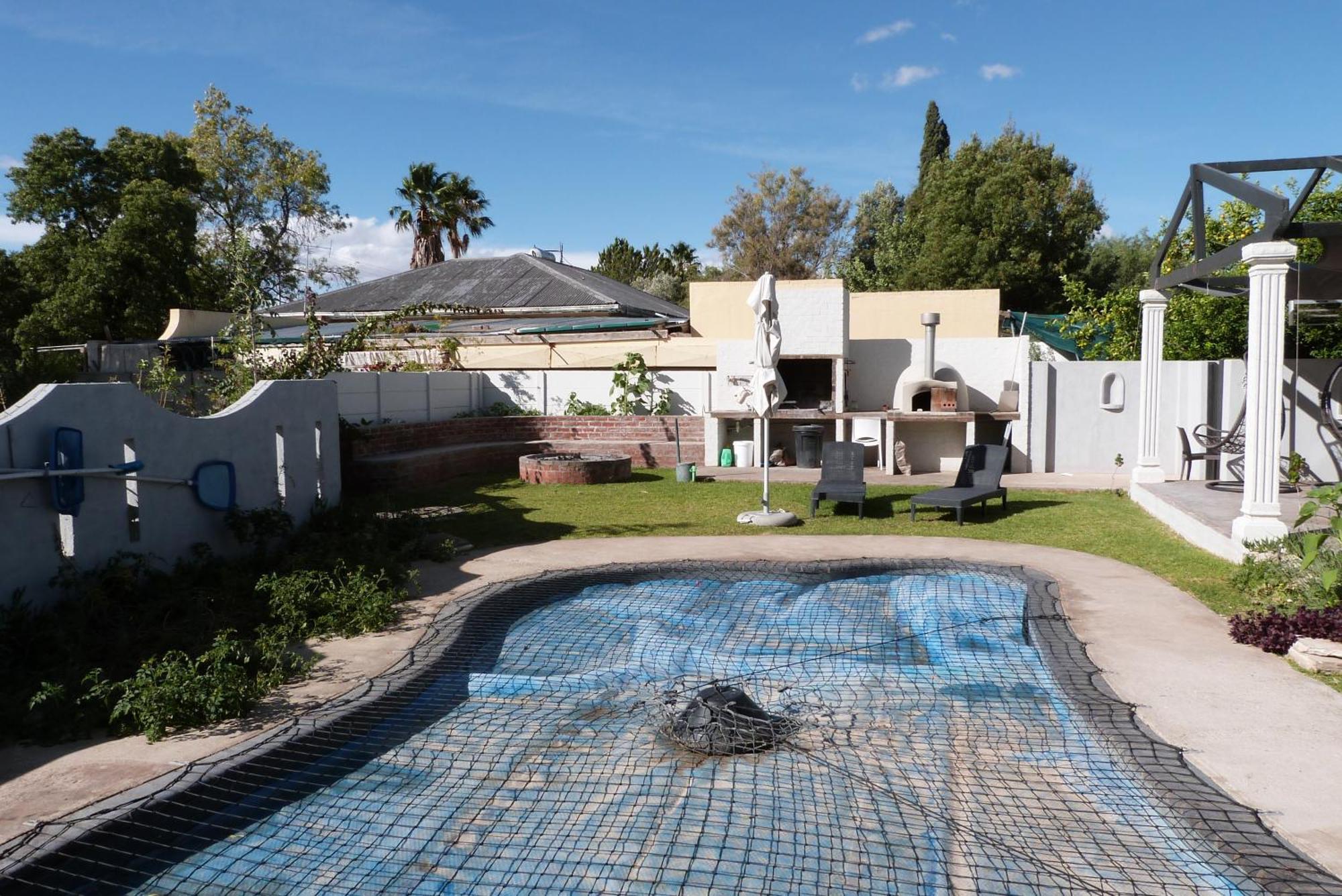 Hannah'S Haven Studio Deluxe - No Loadshedding Appartement Beaufort Wes Buitenkant foto